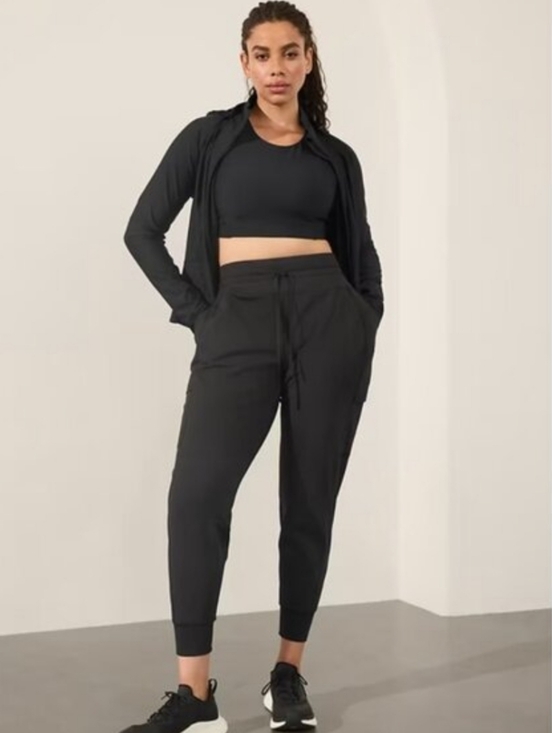 Athleta Pants - Athleta Rainier Cargo Jogger Sz XL Black